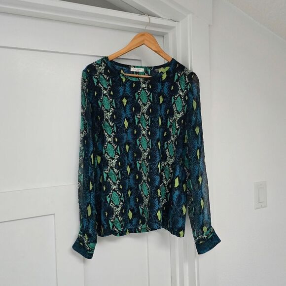 Equipment Femme Liam Silk Blouse in Turquoise Teal Canapy Snake - Picture 4 of 12
